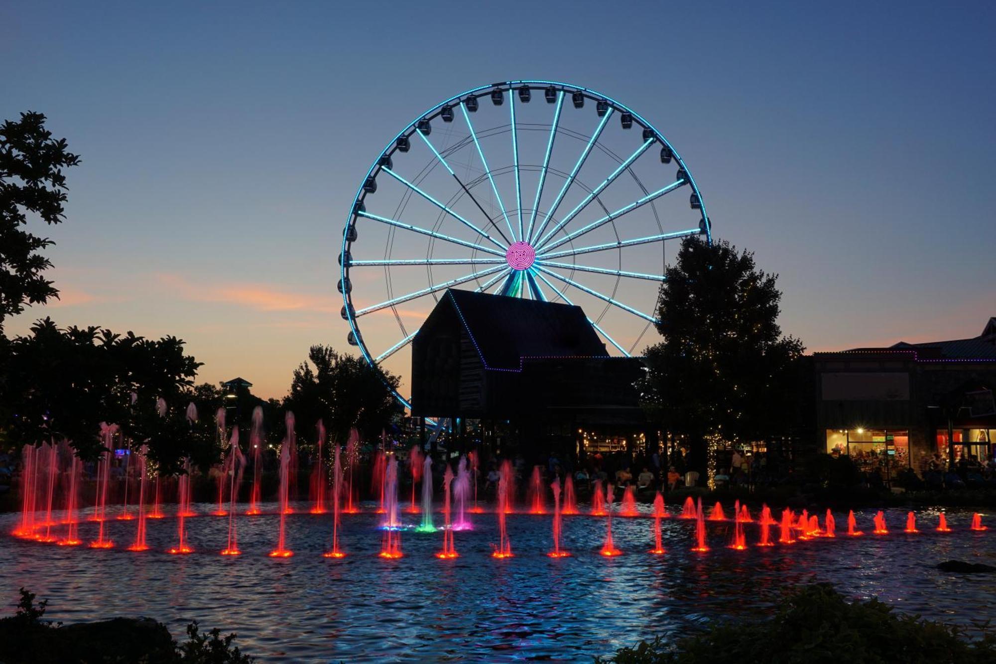 Chalet Rock Of Ages, Hot Tub, Game Room, Wifi, 1089 Free Tickets Each Paid Day, Dollywood And